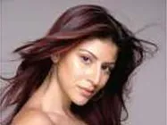 చిరు హీరోయిన్ తో క్రికిటర్ లవ్వాట