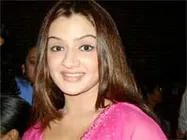 రాశి రాంగ్ రూటులో ఆర్తి?