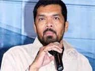 పోసాని ఆమెను నగ్నంగా..