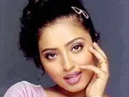 నమిత, నయనతార బరితెగించి