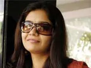 విక్రమ్ తో 'కలర్స్' స్వాతి?