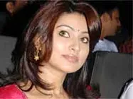 సరికొత్త ఇమేజ్ లో స్నేహ!