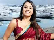 నిలువు ‘దోపిడి’ కి గురైన త్రిష !