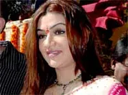 ఆర్తీ మరీ చీప్ గా వెయ్యి రూపాలకే వచ్చేస్తోందట..!!