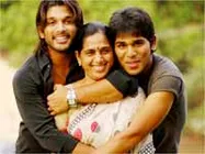 అల్లు అర్జున్ కి కాబోయే వైఫ్ పవన్ కళ్యాన్ భార్య రేణుదేశాయ్ లా ఉండాలట!