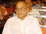 కె విశ్వనాథ్ ఏ డైరక్టర్ ని టార్గెట్ చేసి మాట్లాడారు