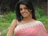 విశాఖ అందాల మధ్య ఎన్నారై హీరో సిన్మా 'గ్రాడ్యుయేట్' 