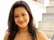 రామానాయుడుతో 'ఆలస్యం అమృతం' అంటున్న సెక్సీ మదాల్సా 