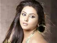 బోర్ కొట్టేసింది...కొత్తగా ట్రై చేసే వారు కావాలి: నమిత