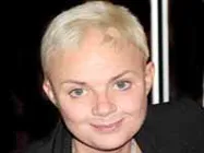 ఒకే ఒక్క దిగంబర ఫోజుతో తిరిగి సంపాదించుకున్న స్టార్ డమ్..!