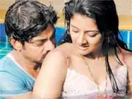 గాయం కాస్తా పుండైంది ('గాయం -2' రివ్యూ)