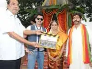 లక్ష్మీ వీర నరసింహ రాయలు గా జగపతిబాబు 