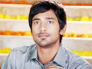 వరుణ్ కి కుదిరితే కప్పుకాఫీ కుదరకపోతే గ్లాస్ బీరట...