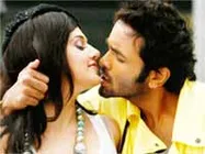 మంచు విష్ణువర్ధన్ 'వస్తాడు నా రాజు' డైరక్టర్ తిరోగమనం..