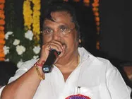 'పరమవీర చక్ర' గ్రేట్ ఫిల్మ్...దాన్ని పనిగట్టుకుని ప్లాప్ చేసారు