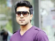 చరణ్ ‘మెరుపు’ ఆగిపోలేదట...మళ్ళీ వస్తుందట...!