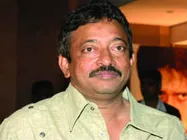 వర్మ అధ్బుతం చేసాడంటున్న స్టార్ డైరక్టర్