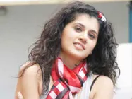 పండగ చేసుకుంటున్న తాప్సి