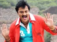 రవితేజ ఆఫ్ స్క్రీన్ పాలిటిక్స్ కి ఝలక్ ఇచ్చిన యంగ్ హీరో..?!