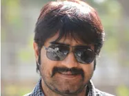 పగతో రగిలిపోతున్న శ్రీకాంత్