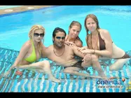 బికినీ పాపలతో కలిసి తరుణ్ తాగి జల్సా చేస్తూ..!(ఫోటోలు)