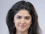 హాట్ దీక్షాసేథ్‌ కి బంపర్ ఆఫర్