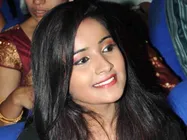 డైరెక్టర్ వేధింపులతో హీరోయిన్ ఆత్మహత్యాయత్నం!