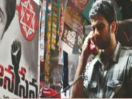 పవన్ పార్టీ పోస్టర్స్ ని సినిమాలో వాడేసారు