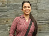 ఛార్మీ...నీకు ఇప్పుడు  అవసరమంటావా? 