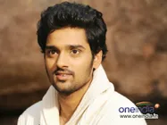 ప్రేమను డిస్కవరీ చేసే పనిలో యంగ్ హీరో బిజీ