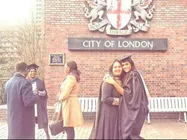 శభాష్: బొమ్మాళికి...లండన్  డిగ్రీ