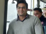 ఆక్రమణ:  హీరో మాధవన్‌ పై కలెక్టరుకు రైతుల ఫిర్యాదు 