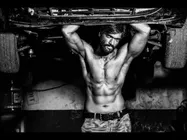  పూరి శ‌భాషన్నారు, బాహుబలి 2 కూడా: లోఫ‌ర్ విల‌న్ చ‌ర‌ణ్ దీప్‌