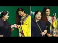  పార్టీలో చేర్చుకున్నారు..ఆమె సెక్సీలుక్ వాడుకోవటానికా?    