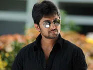 రవితేజ, నాగార్జునా కాదన్న కథనే నానితో... దిల్ రాజు పట్టుదల అదీ 