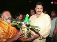 సెంటిమెంట్:  పవన్ కళ్యాణ్ వచ్చాడంటే ఆ సినిమా హిట్టే!