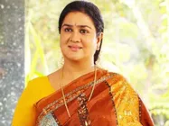 టీవో షోలో తాగి వచ్చి, బూతులు పంచాంగం.. సీనియర్ నటిపై,ఛానెల్ పై  కంప్లైంట్ 