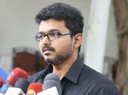 నోట్లు కట్ల రద్దుతో తీవ్ర ఇబ్బందులు,జాగ్రత్తలు తీసుకోవాల్సింది అంటూ...స్టార్ హీరో 