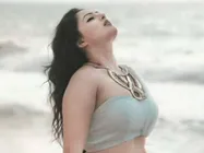 అందులో తప్పేముంది..? నాకు నచ్చిన వాడితో సహజీవనం చేస్తా... బోల్డ్ గా చెప్పేసింది మరి 