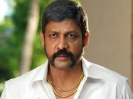 నేనూ నాభార్యా... ఒకళ్ళని ఒకళ్ళు చంపేసుకునే వాళ్ళం 