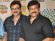 చిరూ సినిమాలో వెంకీ : ఉయ్యాలవాడలో వెంకటేష్ రోల్ కన్‌ఫర్మ్ ?