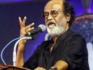 సీఎం కాబోతున్న రజినీకాంత్: ఏర్పాట్లు మొదలవుతున్నాయి,బాహుబలి రచయితతోనే... 