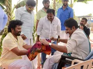 నా కోసం అపుడు  పవన్ కళ్యాణ్ గారు, ఇపుడు పవన్ ఫ్యాన్స్: బిగ్ బాస్ విన్నర్ శివ బాలాజీ