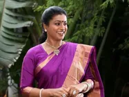 బాలకృష్ణతో పేకాట ఆడాను.. ఓ సారి అమ్మ కొట్టింది.. సినీ నటి రోజా