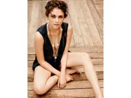 హాట్‌ హాట్‌గా అదితిరావు.. నెటిజెన్ల సమ్మోహనం..