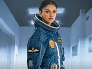 ఆ దెబ్బకు మెడ ఎముక విరిగింది, ఆ ఇద్దరి మధ్య నలిగిపోయా: అదితికి అంతరిక్షం కష్టాలు!