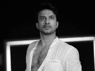 సత్యదేవ్ షాకింగ్ మేకోవర్.. కొత్త లుక్ వైరల్.. సెన్సేషనల్ దర్శకుడి కోసమేనా?