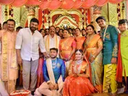 బండ్ల గణేష్ ఇంట్లో పెళ్లి సందడి: హాజరైన చిరంజీవి,రాజమౌళి, రాజశేఖర్, కృష్ణంరాజు..పవన్ డుమ్మా (ఫొటోలు)