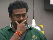 బస్సుల్లో మహిళలను వేధించిన బిగ్ బాస్ కంటెస్టెంట్, భగ్గుమంటున్న నెటిజన్లు!