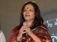 బావకు రావాల్సిన డబ్బులు ఎగ్గొట్టారు, ఛీ కొట్టి వదిలేశా: డిస్కో శాంతి